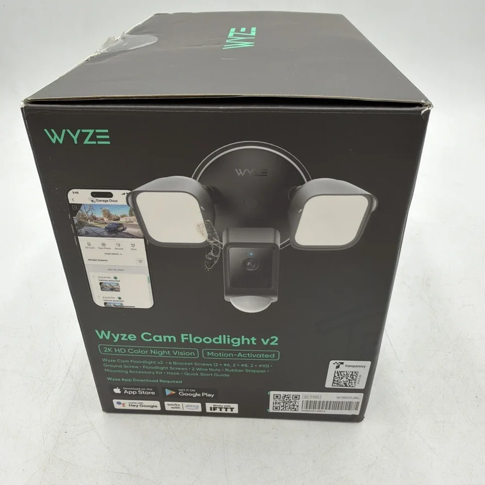 Wyze Cam Floodlight V2 Motion-Activated 2K HD Color Night Vision Camera